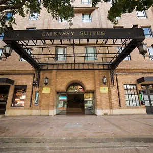 Hotel Embassy By Hilton - Rosales, Bogota
